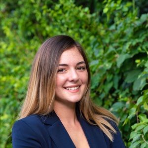 Meet your Posher, Brittany